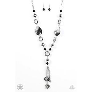 Long Necklace - Black/Silver